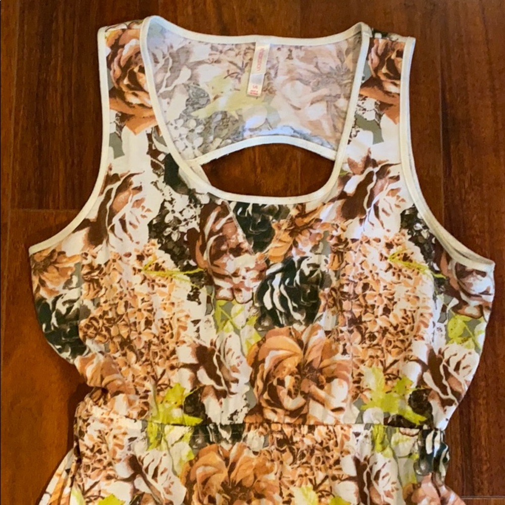 🥶 3 for $20!! 🥶 Floral Dress